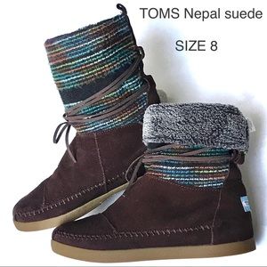 TOMS women’s Nepal knit boots US 8